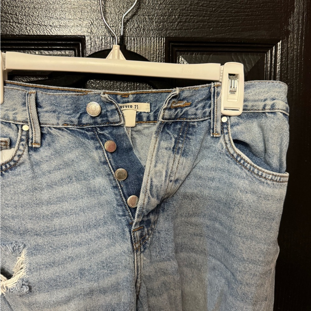 Jeans - Picture 3 of 5